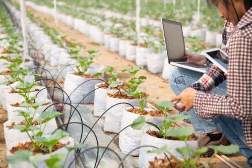 Corvalent Industrial Hardware for Agriculture: Smart Farming Applications 10 Industrial Hardware for Agriculture: Smart Farming Tech