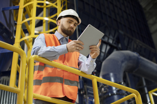 Corvalent Reducing Workplace Hazards with Industrial IoT Solutions 2 Reducing Workplace Hazards with Industrial IoT Solutions