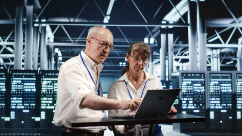 Corvalent The Role of Industrial Servers in Modern Manufacturing 2 The Role of Industrial Servers in Modern Manufacturing