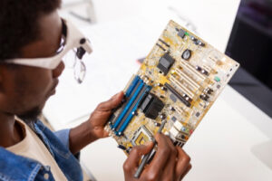 Chipmaking Equipment OEMs Shift to Identical Replacements