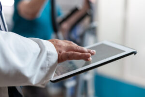 Medical PC Demand Grows Amid Hospital Digitization